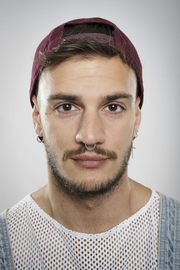 Boucles d'oreilles pour homme : conseils pour bien choisir