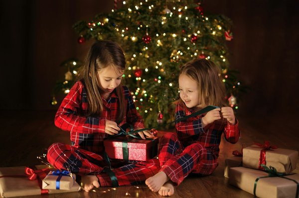 Pyjamas de noël familiaux: confort et esprit festif